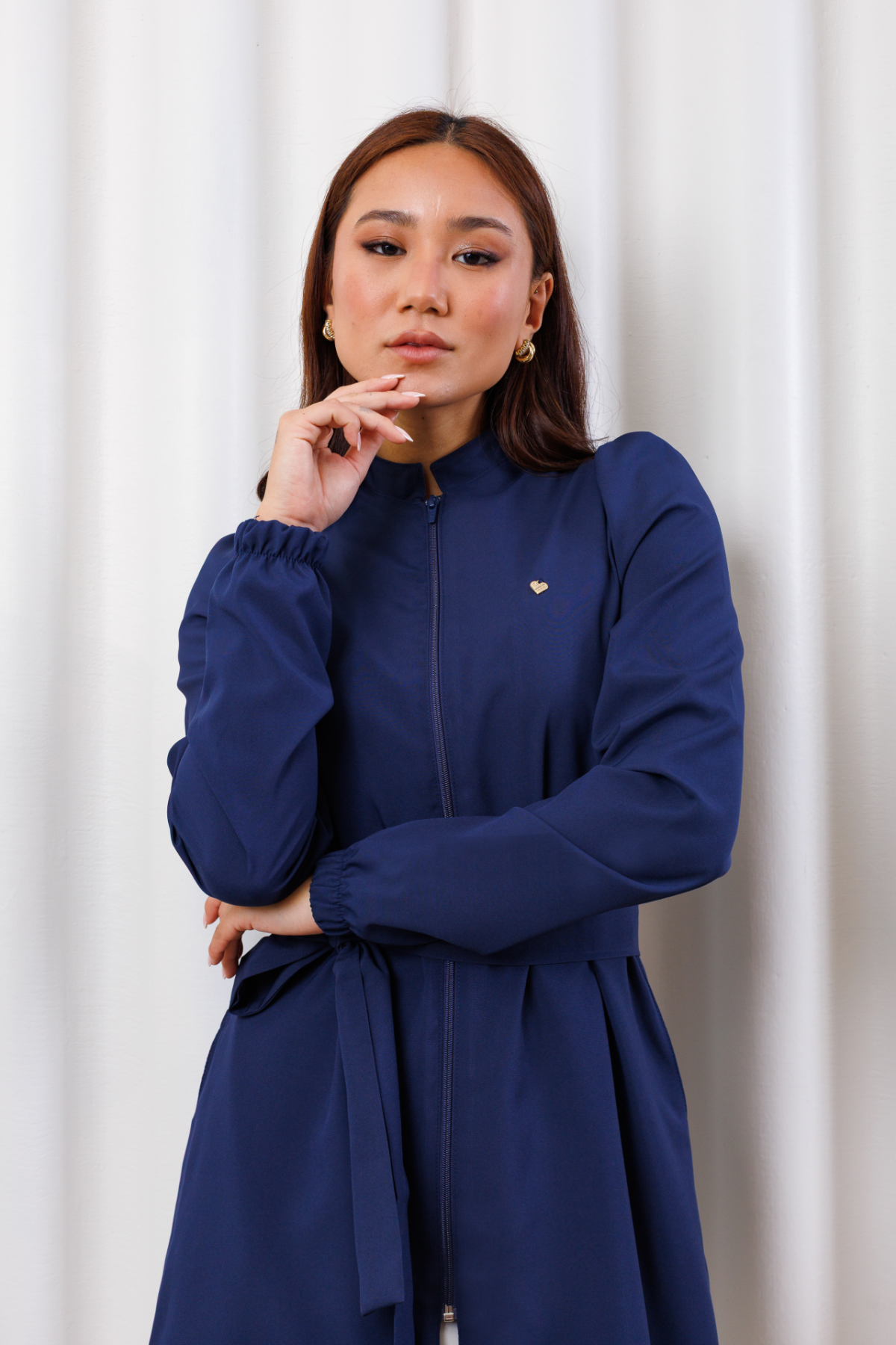 jaleco-oxfordine-azul-marinho-funcional-poliester-gola-padre-ziper-confortavel-medicas-clinicas-esteticas jaleco-oxfordine-azul-marinho-funcional-poliester-gola-padre-ziper-confortavel-medicas-clinicas-esteticas