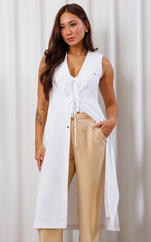 jaleco-colete-branco-alfaiataria-feminino-sem-manga-com-amarraçoes-chique-fresco-macio-confortavel-medica-esteticista-salao-manicure-maquiadora-saude-mulher