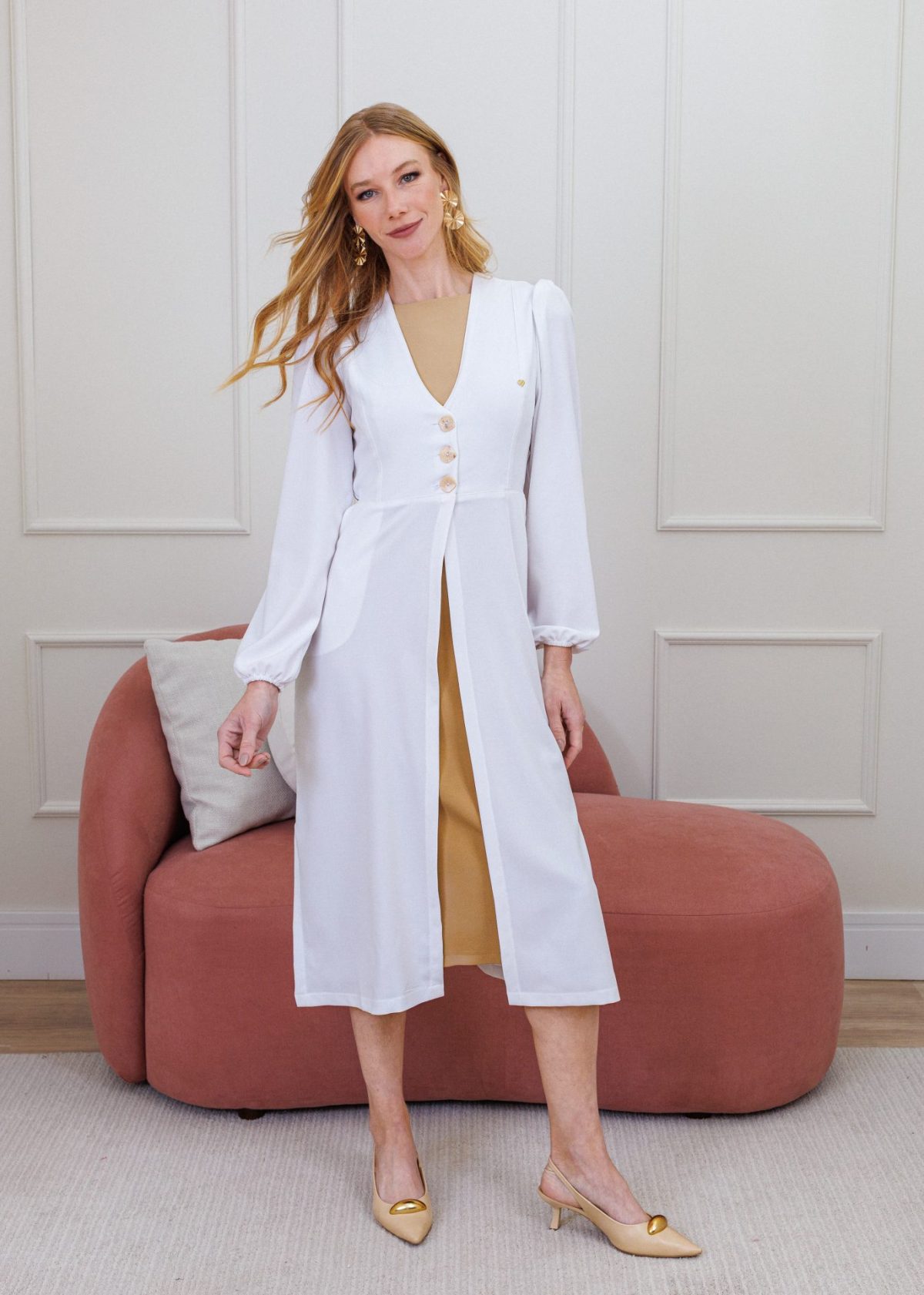 Jaleco-midi-fluido-branco-esteticista-medica (Cópia) Jaleco-midi-fluido-branco-esteticista-medica