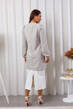 jaleco-oxfordine-bege-basico-fendi-soltinho-ziper-estetica-medica-saude-belezaa