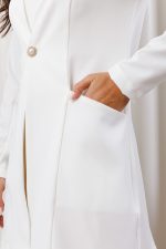 jaleco-branco-alfaiataria-renda-elise-chique-medicas-estetica-jussara-nunes