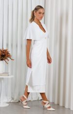 jaleco-feminino-midi-capa-alongado-off-white-elegante-fluido