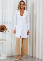 jaleco-feminino-off-white-alfaiataria-elegance-flor-broche-chiffon-medicas-doutoras-saude-mulher