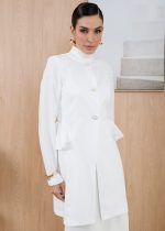 jaleco-feminino-off-white-gabardine-poliester-peplum-botoes-elegante-estetica-medicas-doutoras-saude-mulher