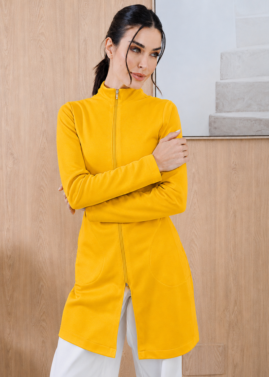 jaleco-feminino-malha-amarelo-funcional-maleavel-confortavel-clinica-estetica-medica-saude-mulher9 jaleco-feminino-malha-amarelo-funcional-maleavel-confortavel-clinica-estetica-medica-saude-mulher