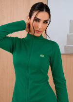 jaleco-feminino-malha-verde-funcional-maleavel-confortavel-clinica-estetica-medica-saude-mulher
